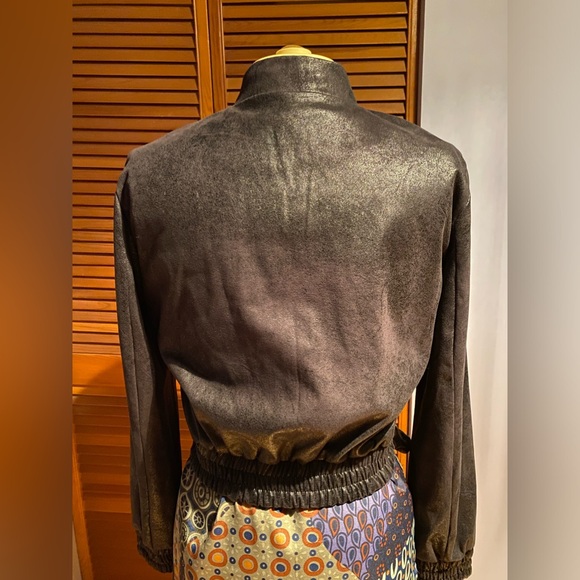 La Fée Maraboutée faux leather jacket with elastic ribbed wrists and waist. - Picture 2 of 6
